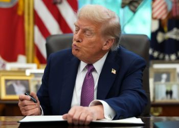 Trump Klaim Militer Iran Sudah Kehilangan Banyak Kekuatan