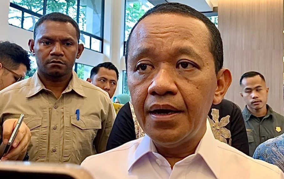 Bahlil gaspol konversi 120 juta motor ke listrik tapi kesiapan infrastruktur masih bikin orang ragu