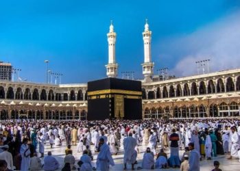 Konflik Timur Tengah Bikin Jamaah Umrah Indonesia Belum Bisa Pulang