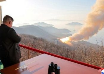 Uji Coba Mesin Roket Terbaru Korut Disaksikan Kim Jong Un, Sinyal Penguatan Militer Makin Nyata