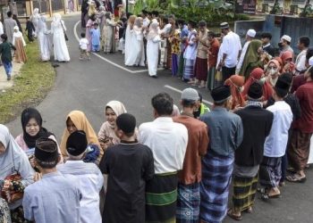 Tradisi Halalbihalal Saat Idulfitri: Makna dan Sejarahnya