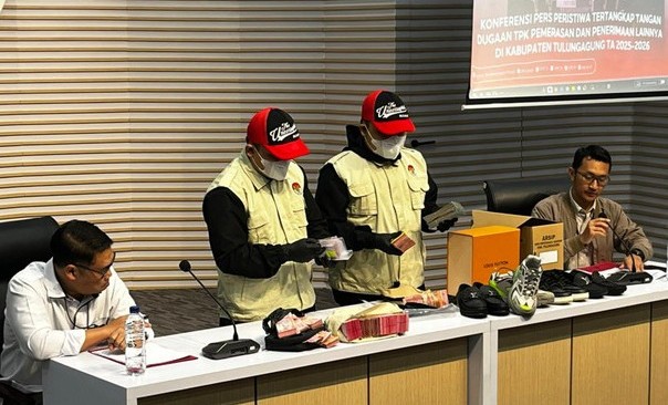 Pejabat OPD Terpaksa Berutang hingga Pakai Uang Pribadi Demi Setoran ke Bupati Tulungagung