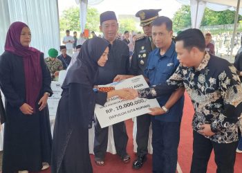 Bank Mandiri Taspen Serahkan Santunan untuk Keluarga Tiga TNI Gugur di Lebanon