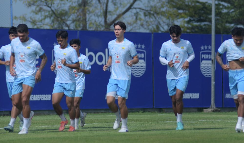 Persib Bandung Incar Tiga Poin di Markas Bhayangkara FC