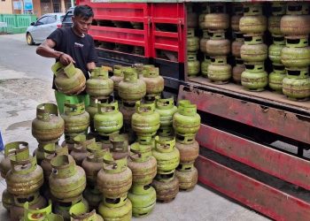 DPR Usul Beli LPG 3 Kg Pakai Sidik Jari atau Retina, Warga: Makin Ribet!