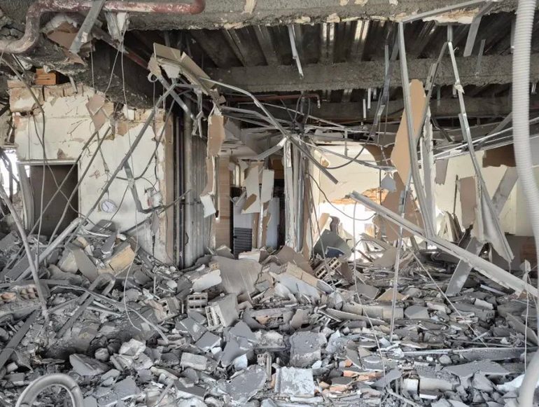 Serangan Udara Hantam Sekolah Musik Anak di Teheran