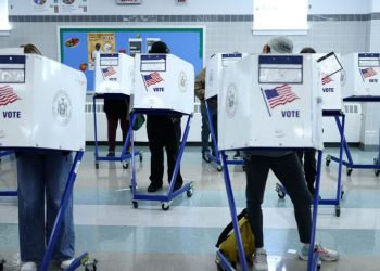 Trump Dorong Basis Data Pemilih Nasional, Pejabat Pemilu AS Khawatir Penyalahgunaan