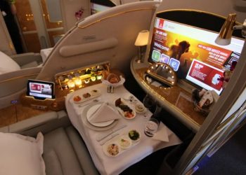 Traveler Ungkap Rahasia Business Class 2026, Tidak Selalu Worth It