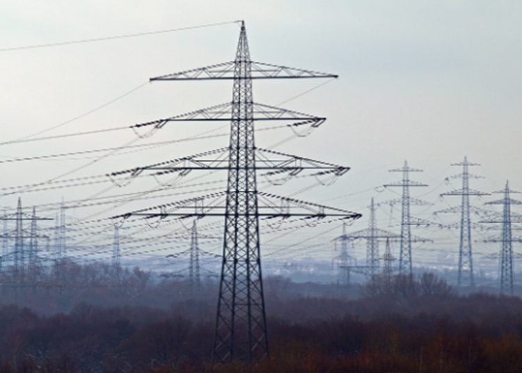 Sejumlah Wilayah Jakarta Padam Listrik, PLN Lakukan Penormalan