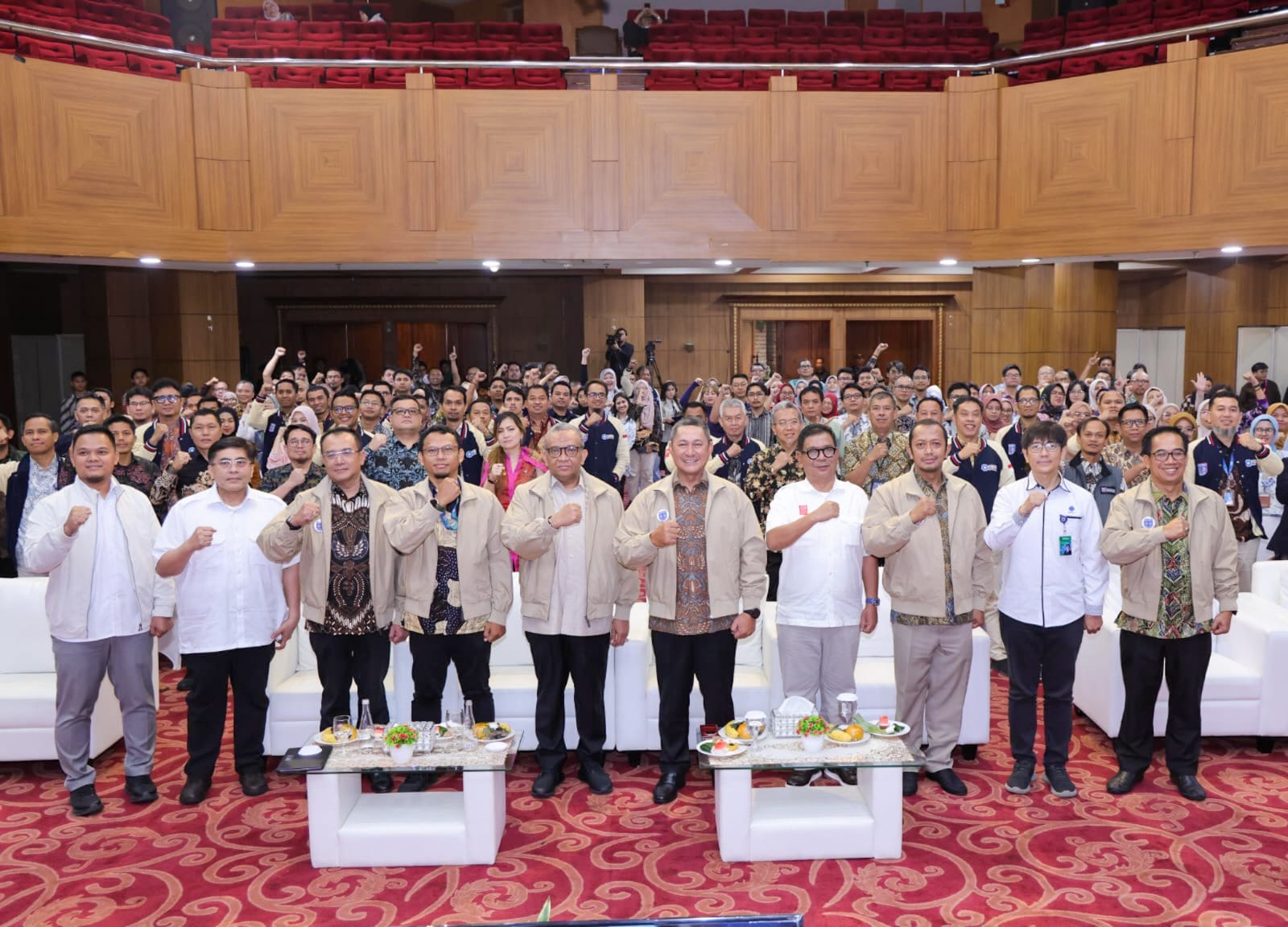 Wamenaker: Dunia Kerja Kini Utamakan Kompetensi, Bukan Sekadar Ijazah