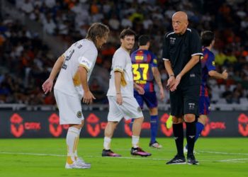 Barcelona Legends Tampil Perkasa, Bungkam DRX World Legends 3-0 di GBK