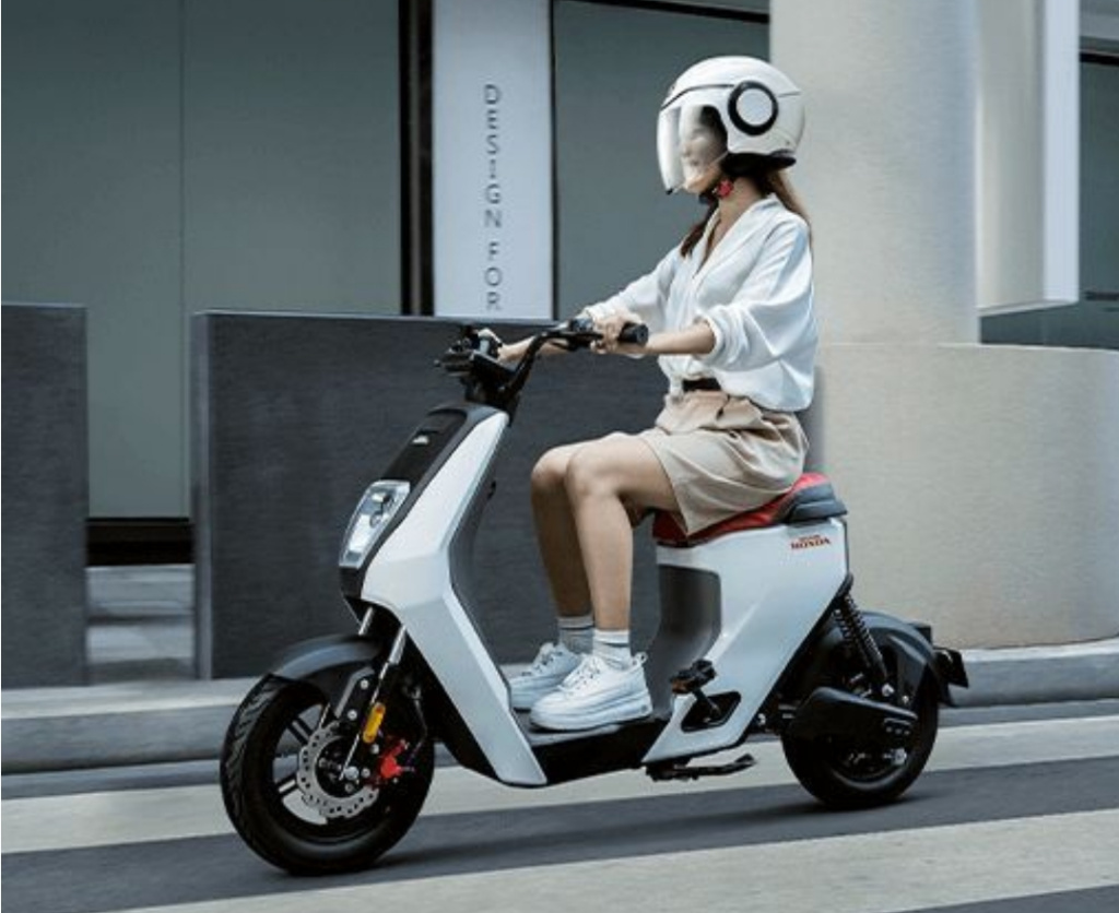 Industri Siap, AISMOLI Minta Regulasi EV Lebih Sinkron