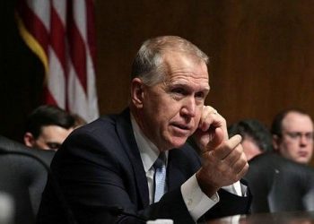Thom Tillis Dukung Kevin Warsh Jadi Ketua The Fed di Tengah Isu Independensi