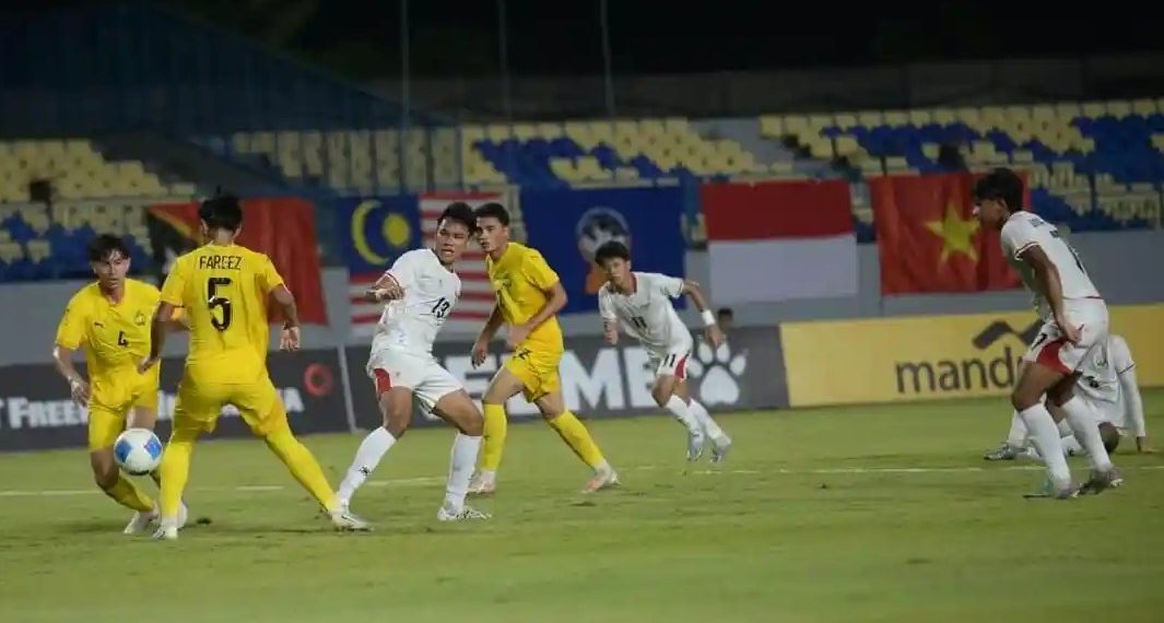 Duel Sengit Berakhir Kekalahan, Indonesia U-17 Takluk dari Malaysia
