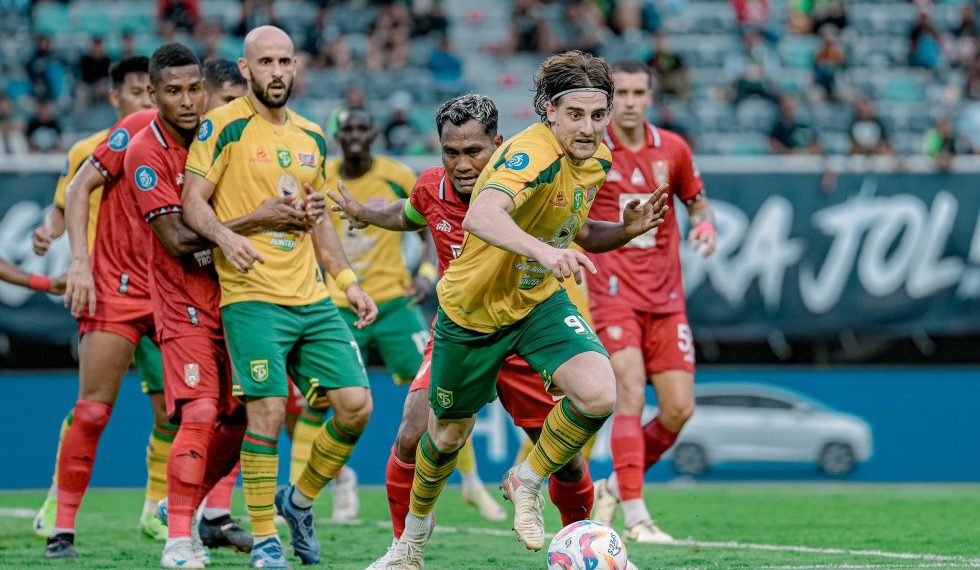 Persebaya Dekati Empat Besar Usai Kalahkan Malut United di Super League 2026