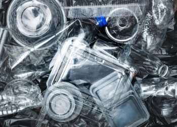 Harga Plastik Terus Menanjak, Ini Penyebab dan Dampaknya ke Ekonomi