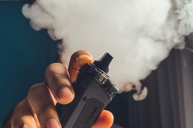 Kisah Pemuda 20 Tahun dengan Paru-paru Rusak seperti Usia 60, Diduga Akibat Kebiasaan Vape