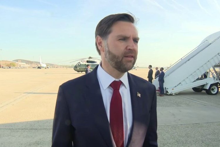 JD Vance Tiba di Islamabad, Fokuskan Pembicaraan Gencatan Senjata AS-Iran