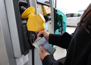 Harga BBM Ditahan, Malaysia Rogoh Rp30 Triliun Sebulan untuk Subsidi