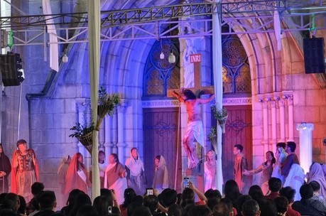 Jumat Agung 2026: Perjalanan Batin Pemeran Yesus di Katedral Jakarta