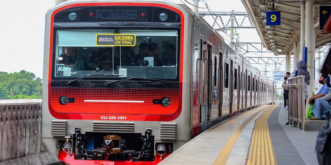 Lonjakan Penumpang KRL Tunjukkan Perubahan Gaya Hidup Warga Perkotaan