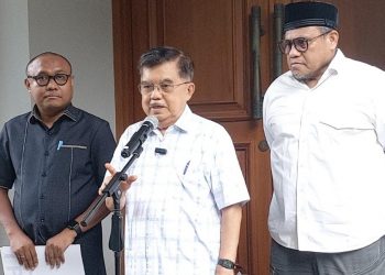 Dituding Danai Roy Suryo, Jusuf Kalla Laporkan Rismon Sianipar ke Polisi