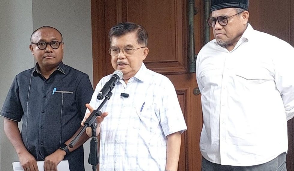Dituding Danai Roy Suryo, Jusuf Kalla Laporkan Rismon Sianipar ke Polisi