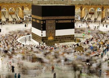 Umrah Makin Canggih, Saudi Hapus Dokumen Manual dan Ganti dengan Sistem Digital Penuh