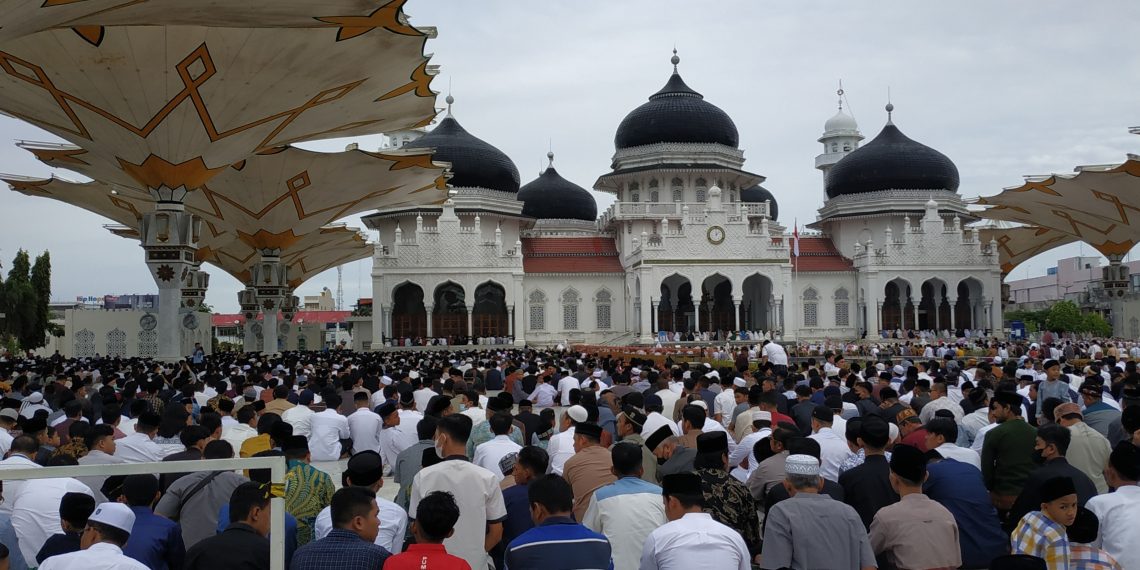 Riset Pew 2026: 95% Warga Indonesia Rutin Beribadah Setiap Hari