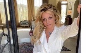 Oleng Pengaruh Alkohol dan Obat-obatan Saat Mengemudi, Britney Spears Menghadapi Tuntutan Hukum