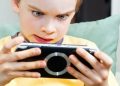 Pemerintah AS Soroti Risiko Gadget Berlebihan pada Anak dan Remaja