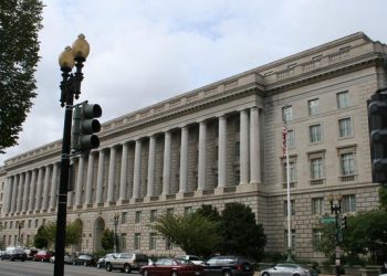 Trump Siapkan Dana US$1,8 Miliar untuk Kompensasi Investigasi yang Dinilai Tidak Adil