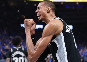 San Antonio Spurs Melaju ke NBA Finals 2026 Setelah Kalahkan Thunder 111-103