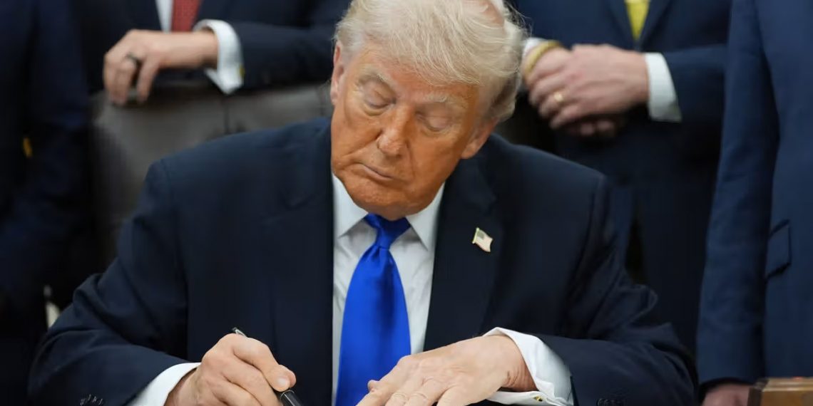 Iran Kasih Tenggat Satu Bulan, Trump Masih Pelajari Proposal dan Ancam Aksi Militer Baru