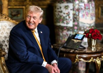 AS Pertimbangkan Uang Kertas 250 Dolar Bergambar Donald Trump