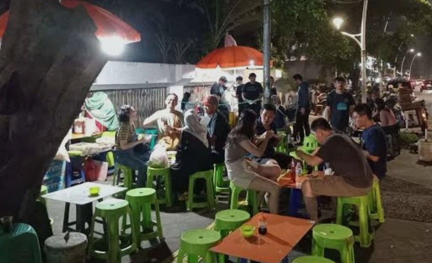 Gultik Blok M Masih Jadi Favorit, Kuliner Murah Meriah Pengganjal Lapar Malam Hari