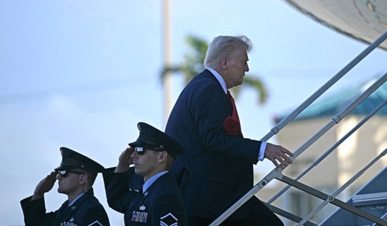 Trump Terapkan Prosedur Ketat, Semua Barang dari China Dibuang Sebelum Pulang
