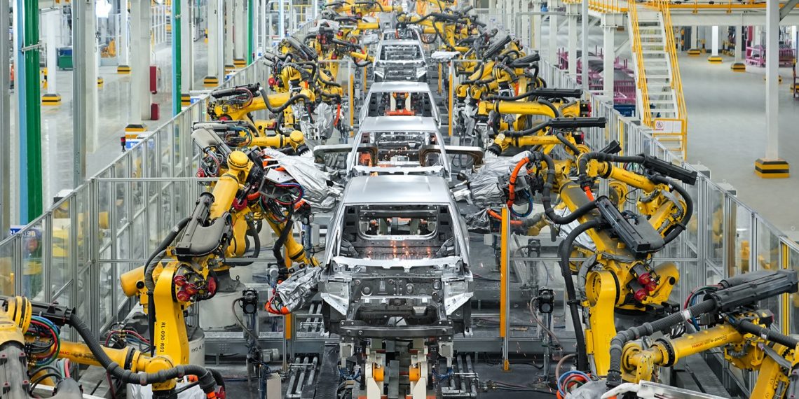 Kapasitas Produksi 55 Juta Unit tapi Penjualan Cuma 23 Juta, Ini Akar Masalah Perang Harga Mobil China