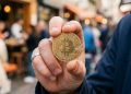 Naik 35% dari Titik Terendah, Bitcoin Kembali ke Zona Bull Market tapi Konfirmasi Bullish Belum Solid