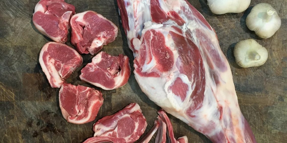 Daging Kambing Tidak Selalu Lebih Berbahaya, Ini Fakta Gizinya Dibanding Sapi