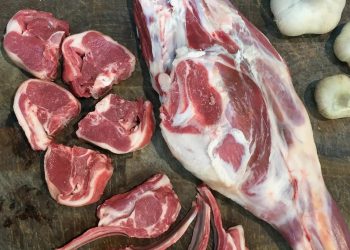 Daging Kambing Tidak Selalu Lebih Berbahaya, Ini Fakta Gizinya Dibanding Sapi