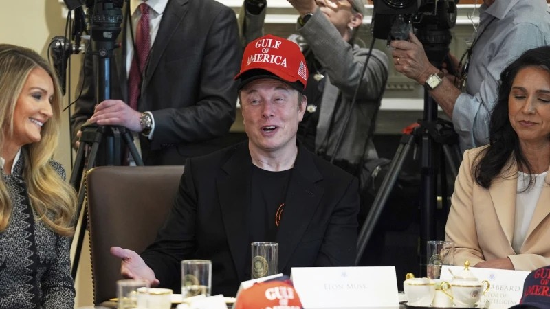 SpaceX Siap IPO dengan Valuasi Rp 3.200 Triliun, Musk Pastikan Tidak Akan Lepas Satu Saham pun