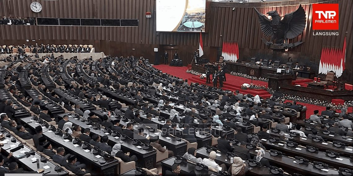 451 Anggota DPR Hadir, Prabowo dan Gibran Kompak Datangi Senayan Hari Ini