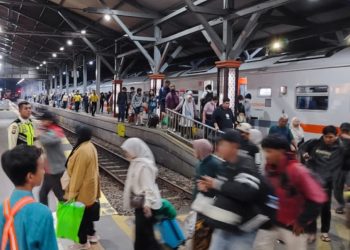 Penumpang Kereta di Daop 8 Surabaya Tembus 108 Ribu Selama Libur Idul Adha 2026