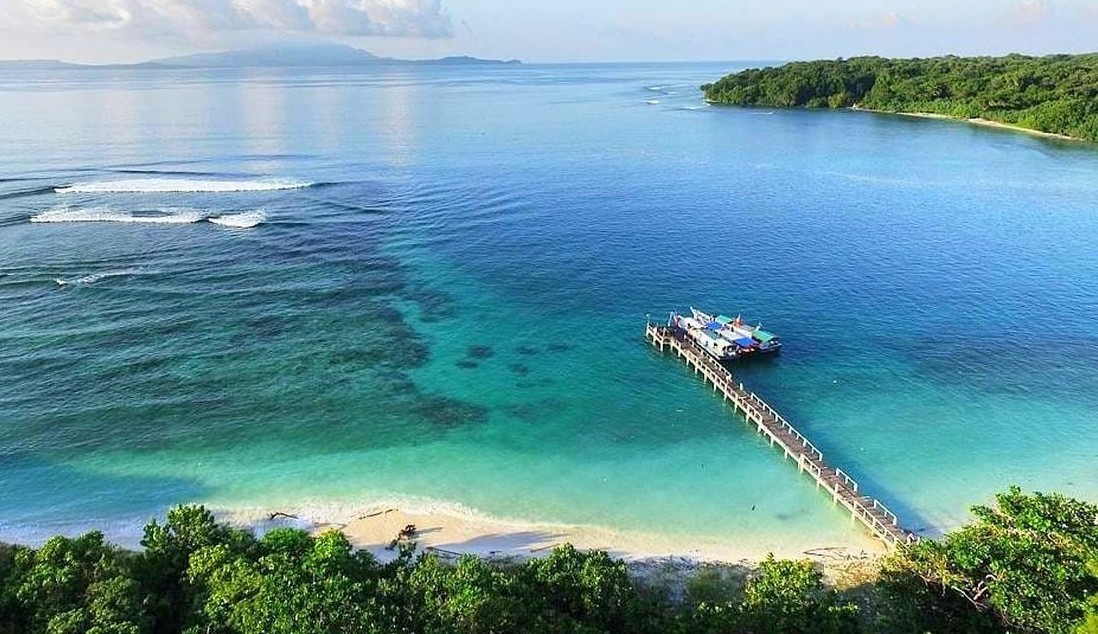 Jelajahi 3 Pulau Menawan di Ujung Kulon yang Cocok untuk Liburan Bahari