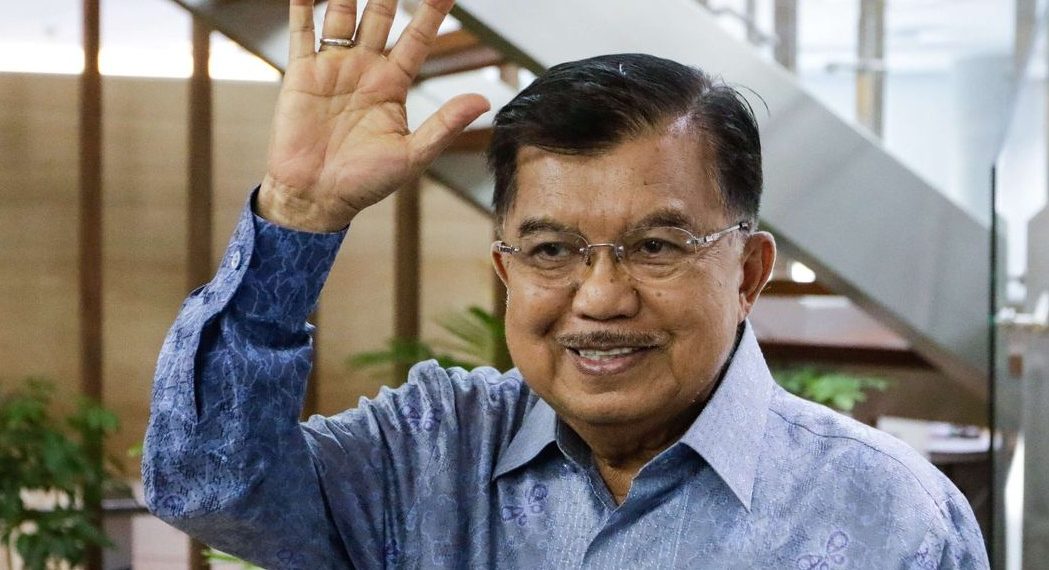 Teddy Beberkan Permintaan Jusuf Kalla untuk Bertemu Prabowo di Istana