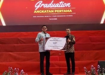 Bank Mandiri Taspen Dukung Go Green Sekolah Lewat Bantuan Mesin Air Minum