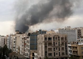 Kota Pesisir Iran Diguncang Ledakan Setelah Serangan Balasan Amerika Serikat