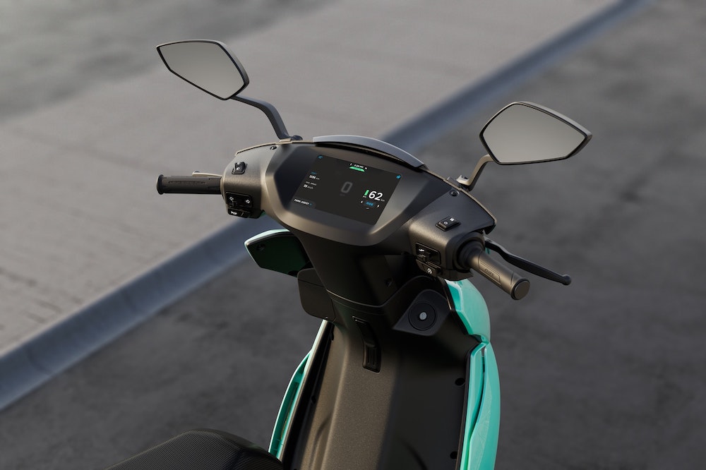 Overcharge Musuh Utama Baterai Motor Listrik, Begini Cara Hindarinya Menurut Ahlinya