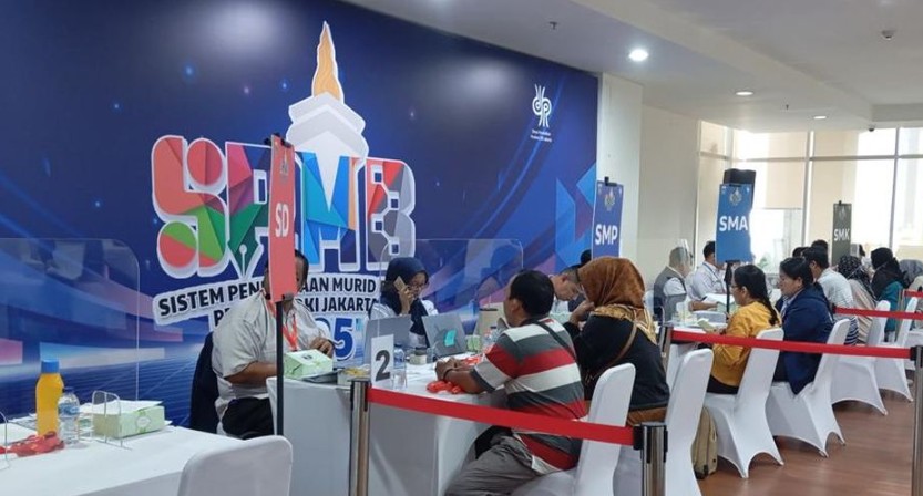 SPMB DKI Jakarta Tahun Ajaran 2026/2027 Berlangsung Daring dan Transparan